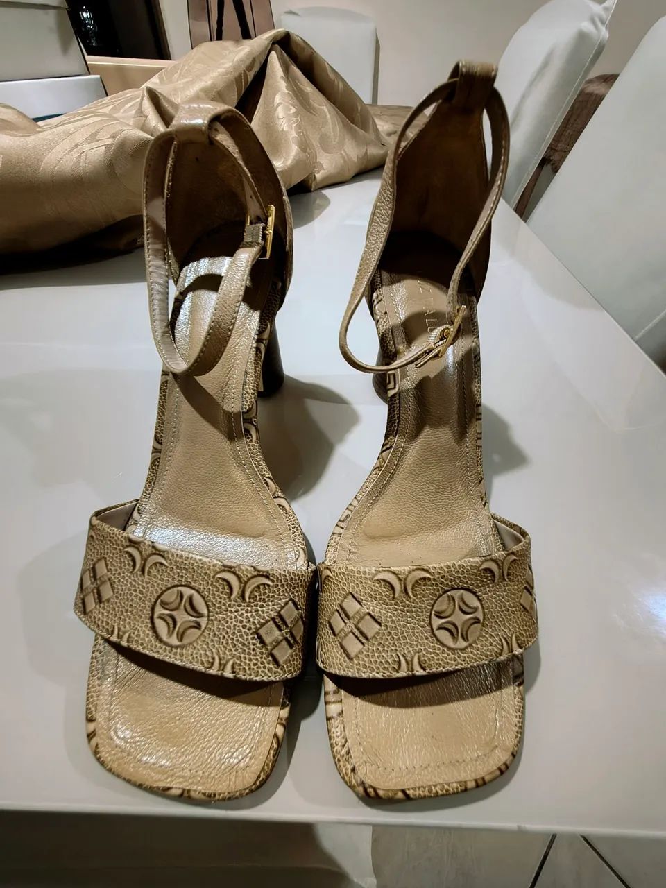 VENDO SAPATOS LUZ DA LUA - Foto 4
