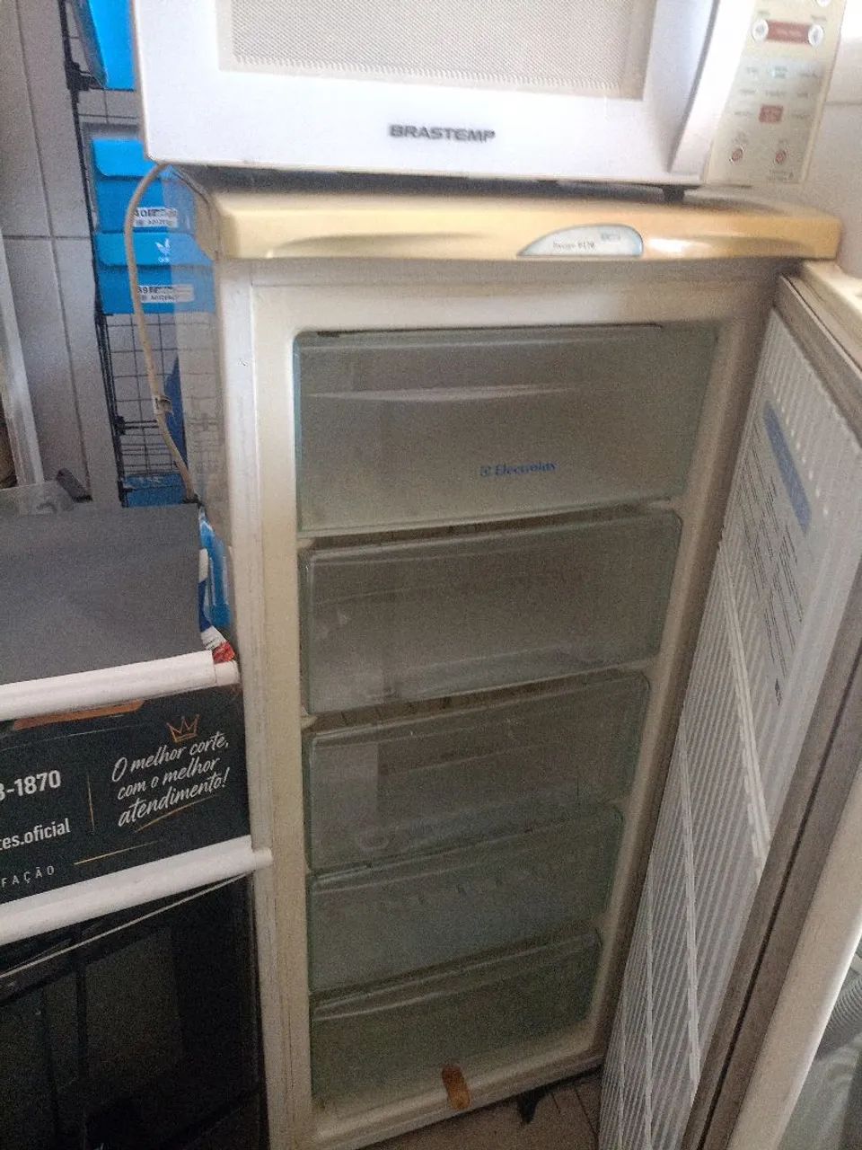 Freezer Eletrolux 170 litros 110v funcionando perfeitamente  - Foto 3