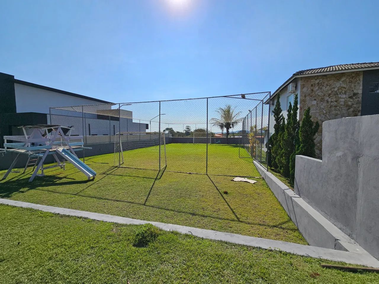Sobrado Com Piscina, Playground E Campinho No Ninho Verde 1 - Foto 4