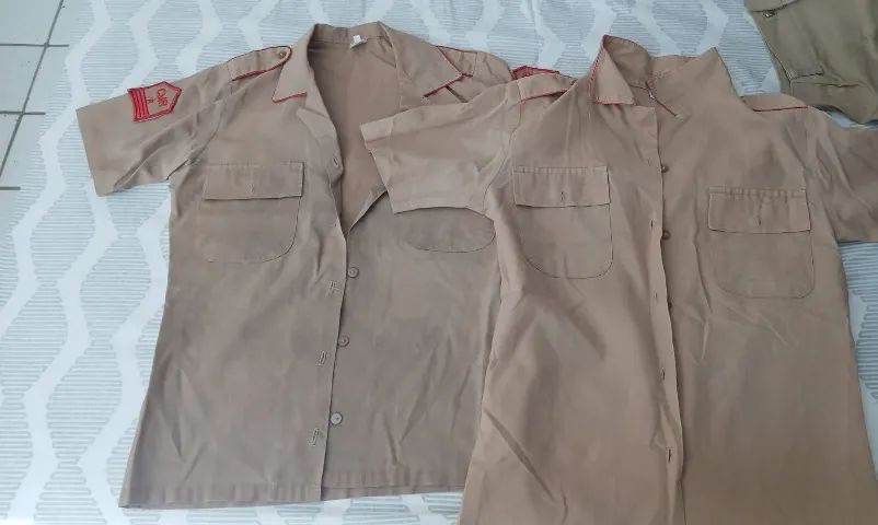 Blusa diário/caqui (uniforme colégio militar)