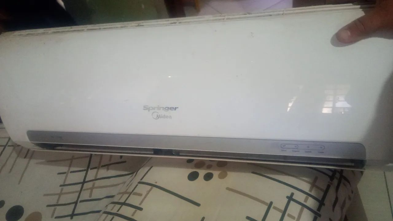 Ar condicionado 9000 BTUs 