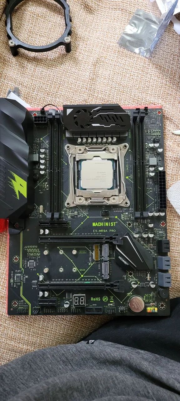 Kit x99 placa mãe + processador 