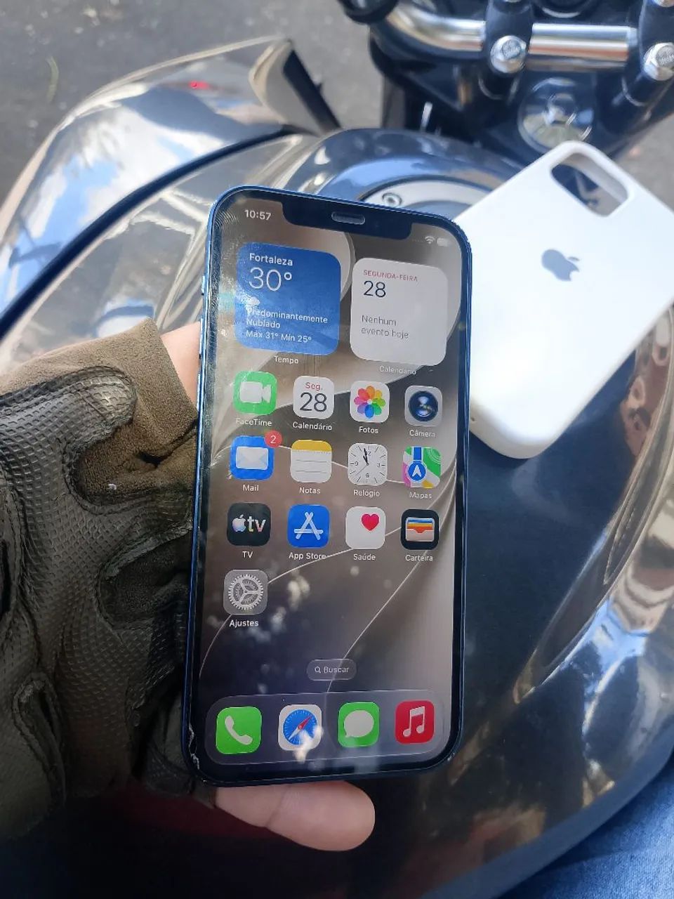 iPhone 12  - Foto 2