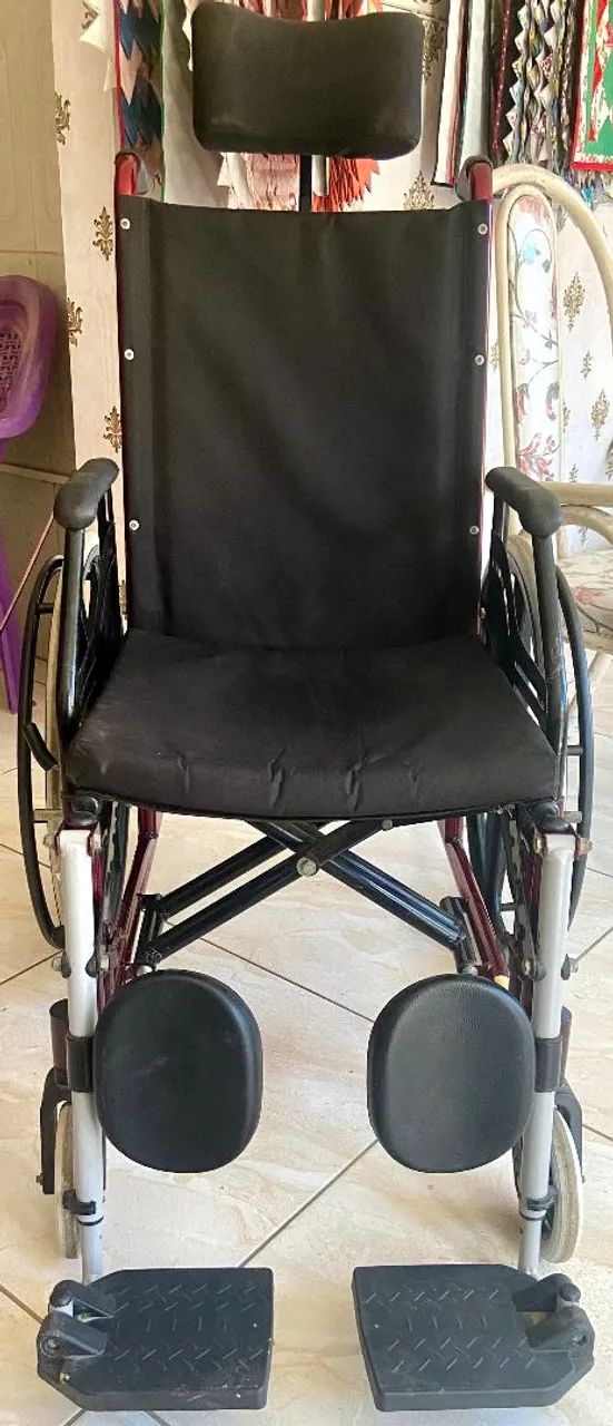 Vendo Cadeira de Rodas Tetra Reclinável da marca Prolife - Foto 2
