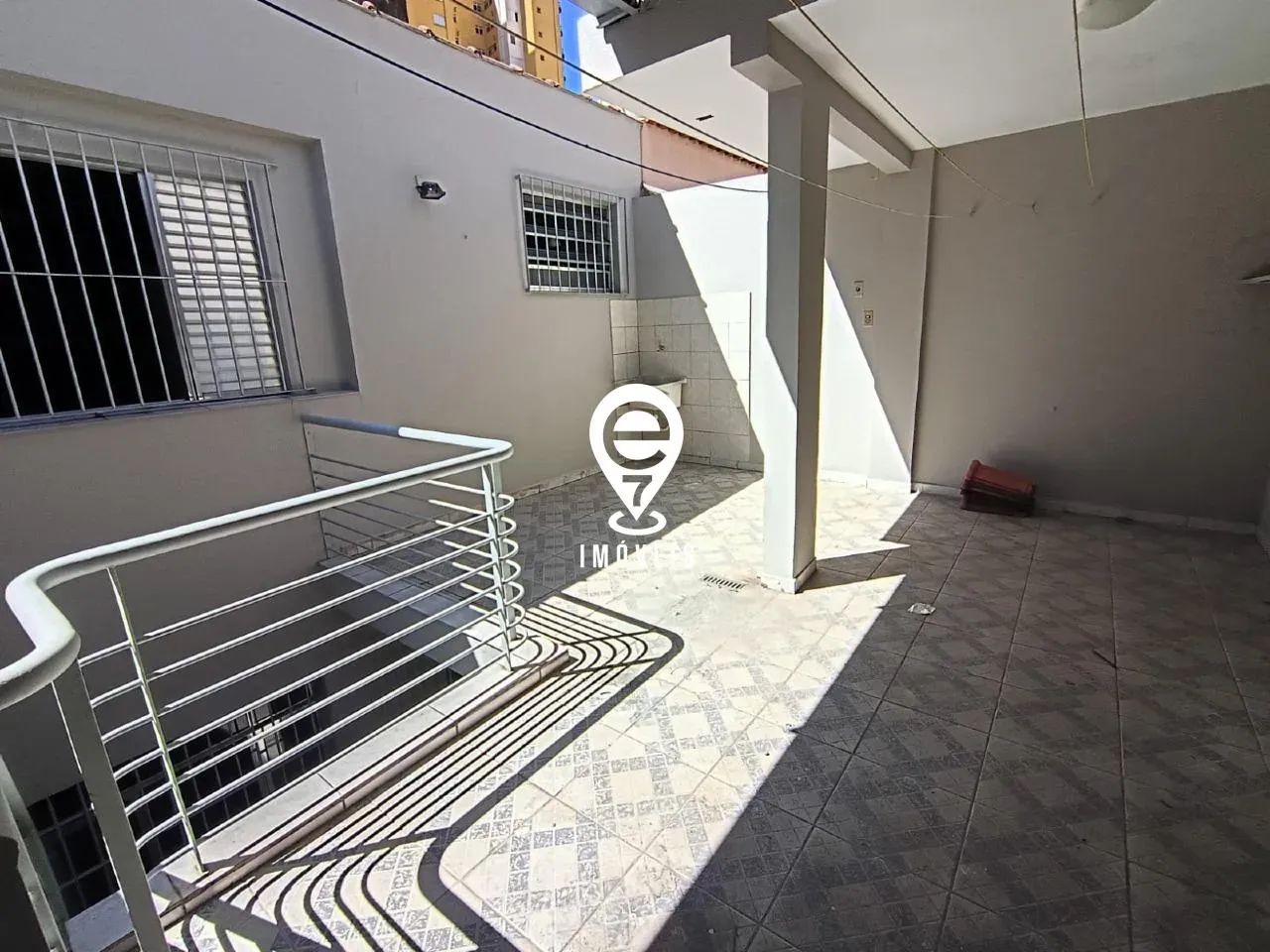 EXCELENTE CASA PARA LOCAÇÃO NA SAÚDE - 3 QUARTOS - Foto 3