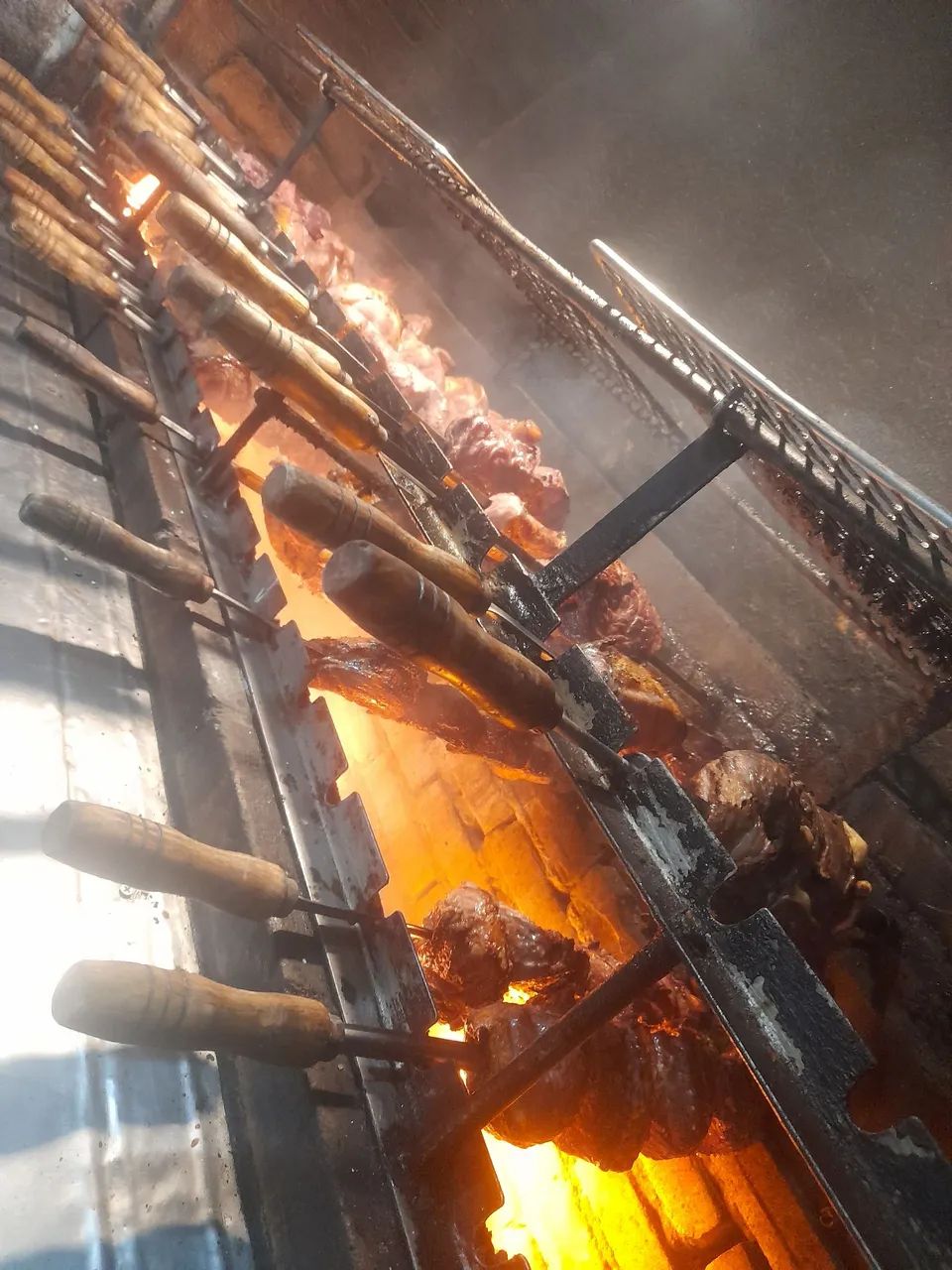 Churrasqueiro - Foto 3