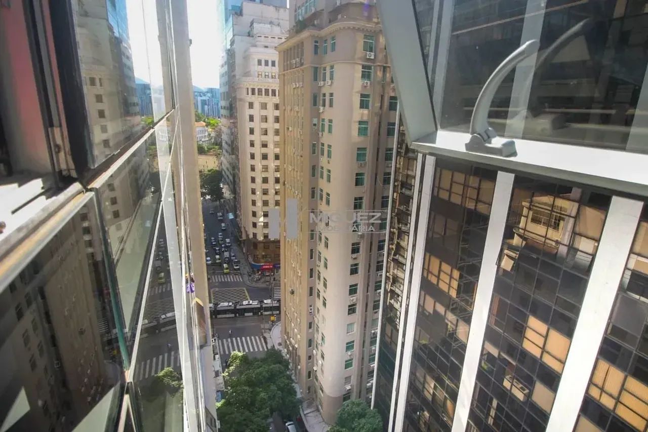 Prédio à venda no Centro RJ, Andar Inteiro com 9 Salas - Foto 2