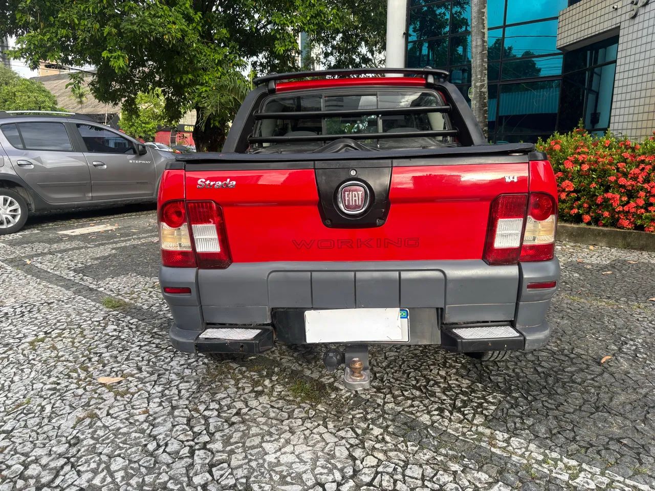Fiat Strada Working Celeb.1.4 Fire Flex 8V CD 2013 - Foto 3