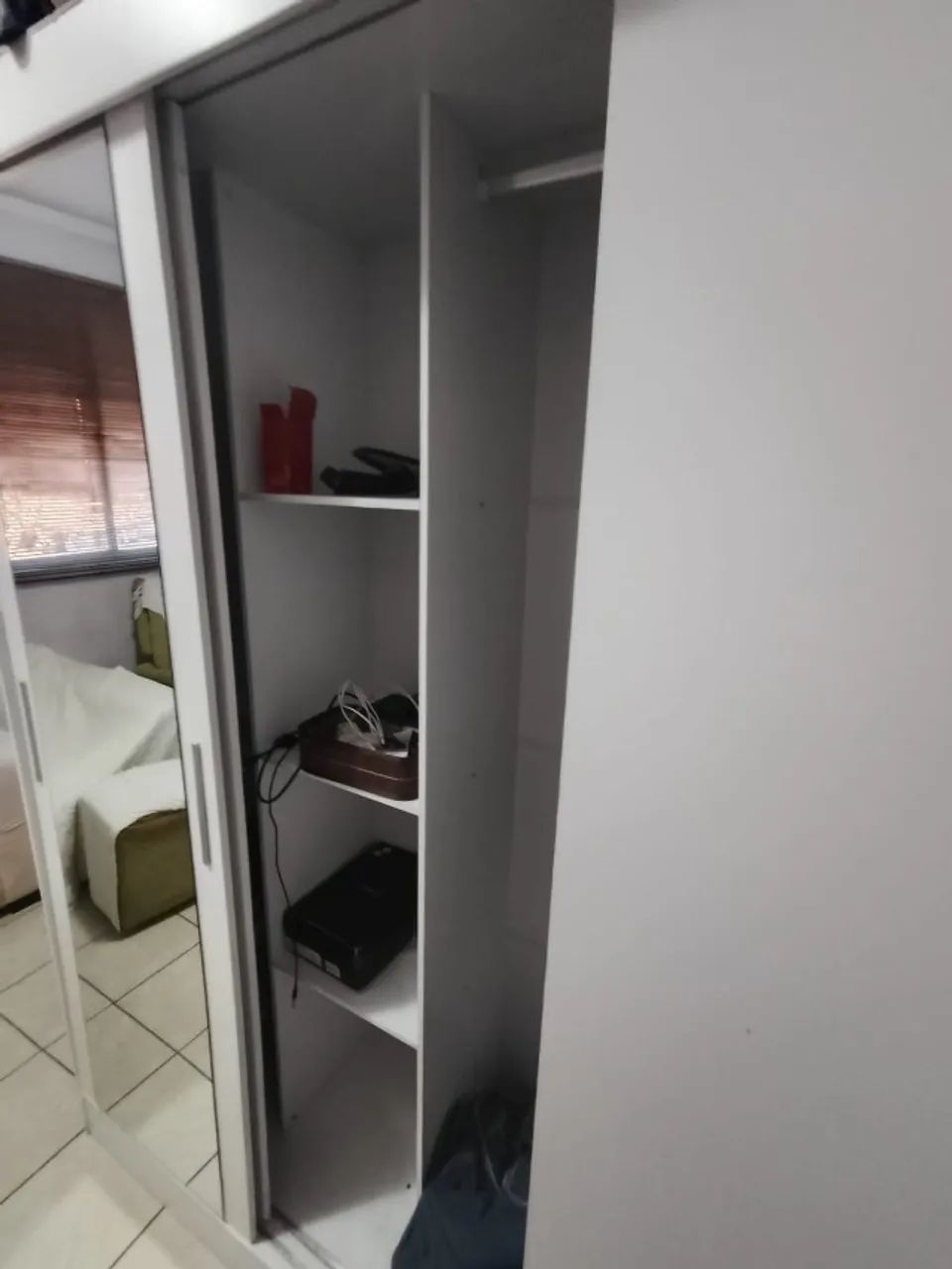 Guarda Roupa 3 portas 2,3X2,0X0,50 - Foto 4