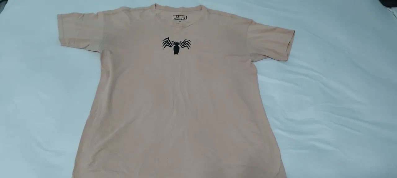 2 regatas e 2 camisetas - Foto 5