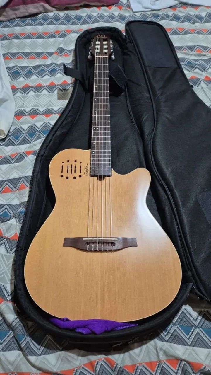 Godin Multiac Nylon Encore. - Instrumentos musicais - Taguatinga