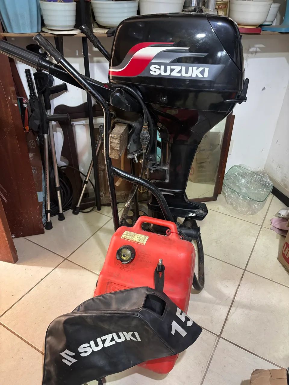 Motor Suzuki 15 HP 
