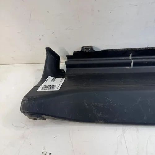 Moldura Defletor Superior Parachoque Amarok 2010 A 2016 - Foto 4