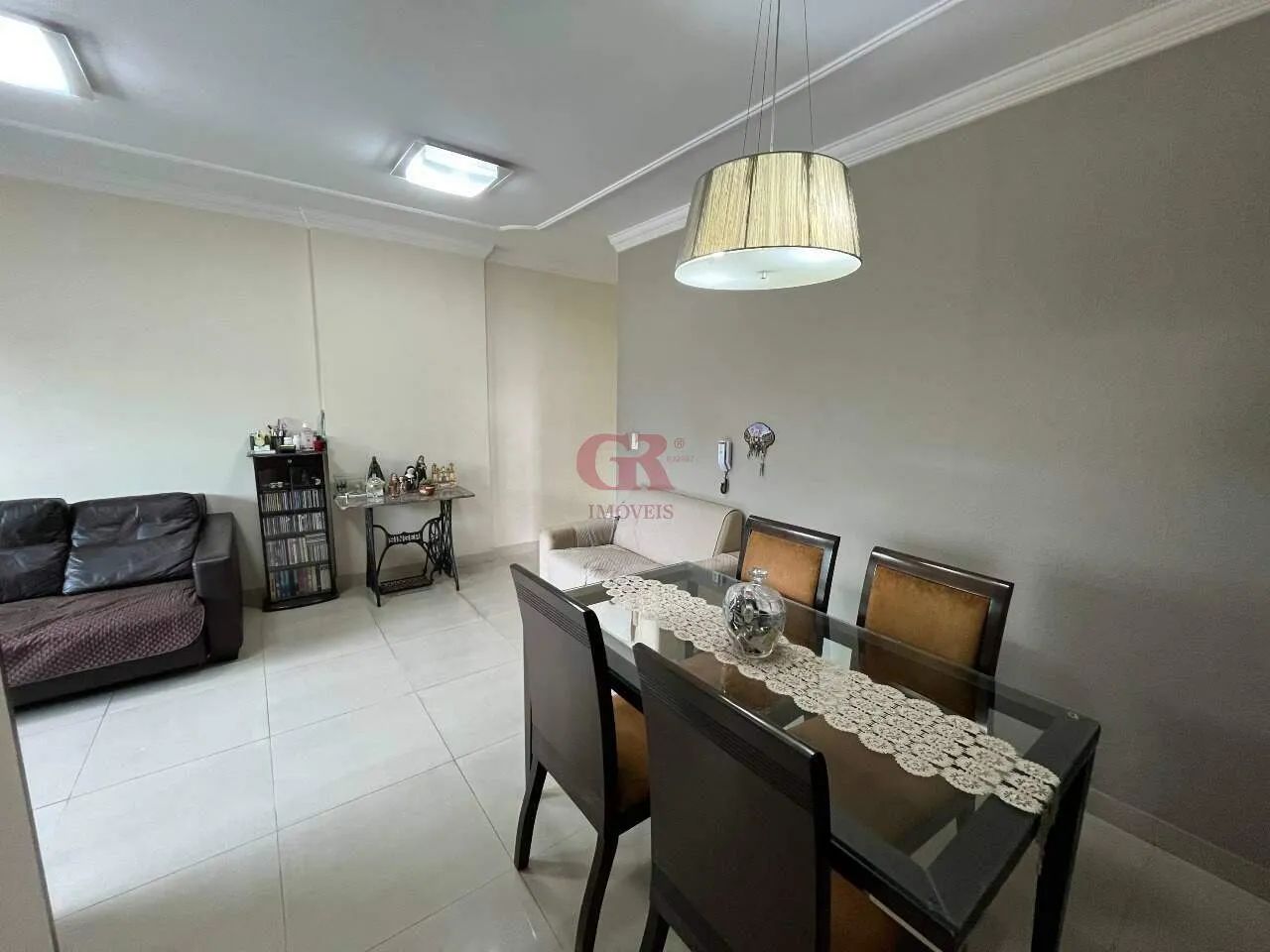 Apartamento amplo com planta inteligente, varanda no Buritis - Foto 5
