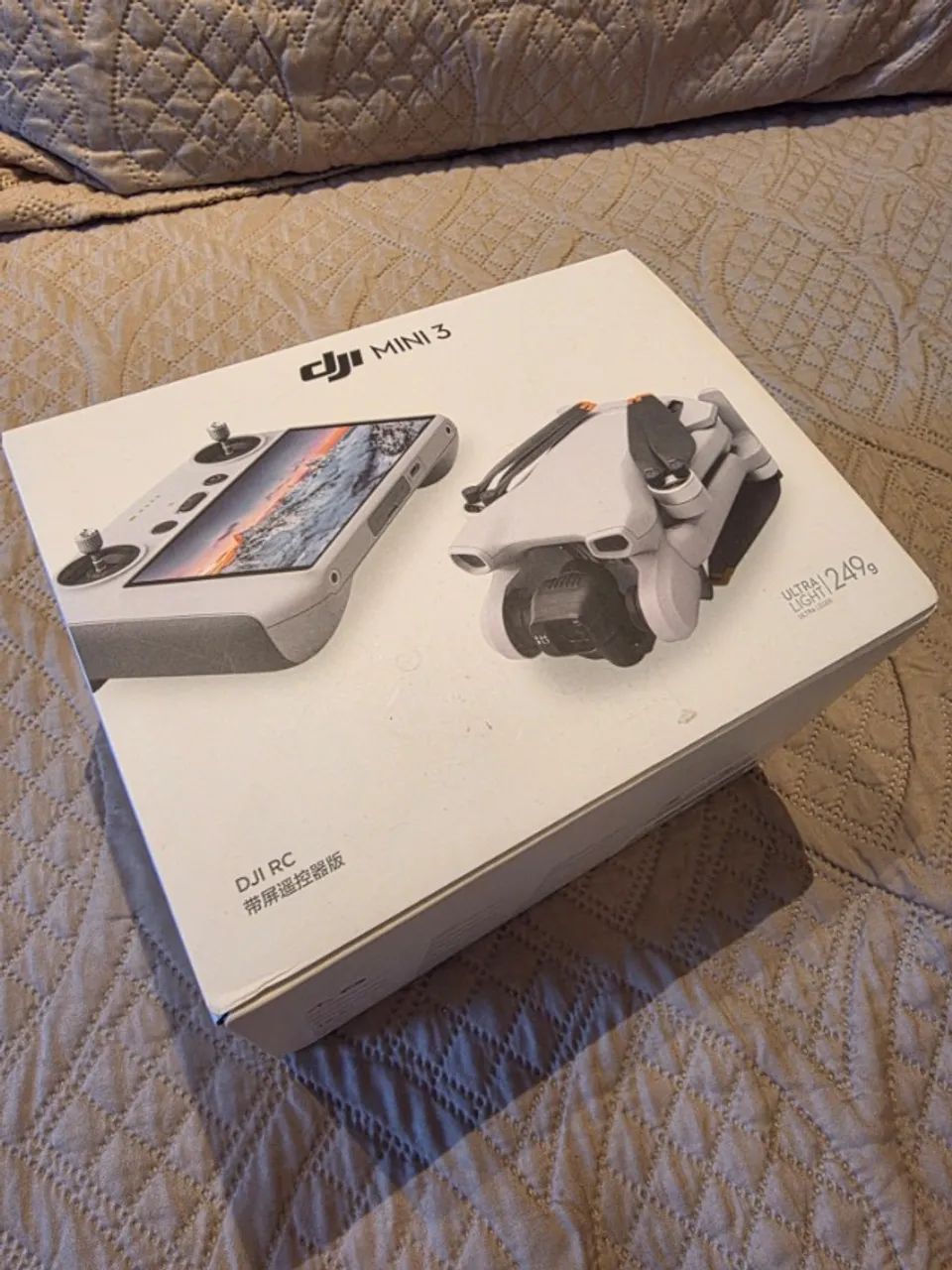 Drone DJI Mini 3 com tela e bateria Plus - Foto 3