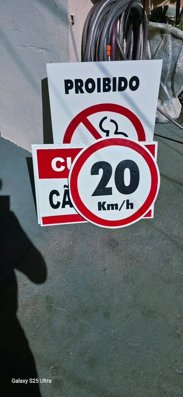 Faixas e placas  - Foto 2