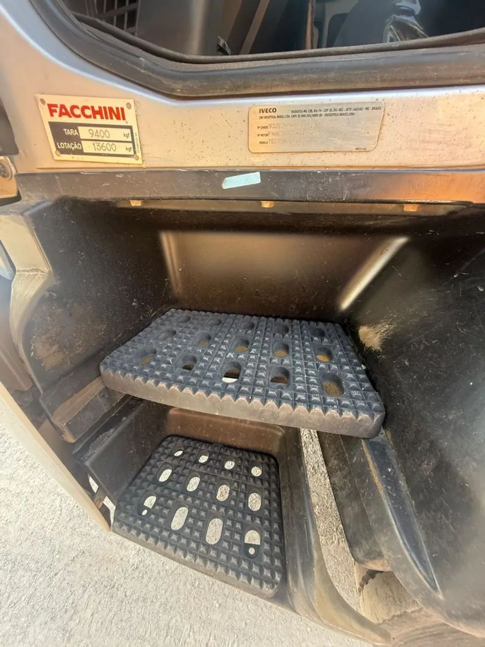 Caminhao Iveco tector 24-280  - Foto 3