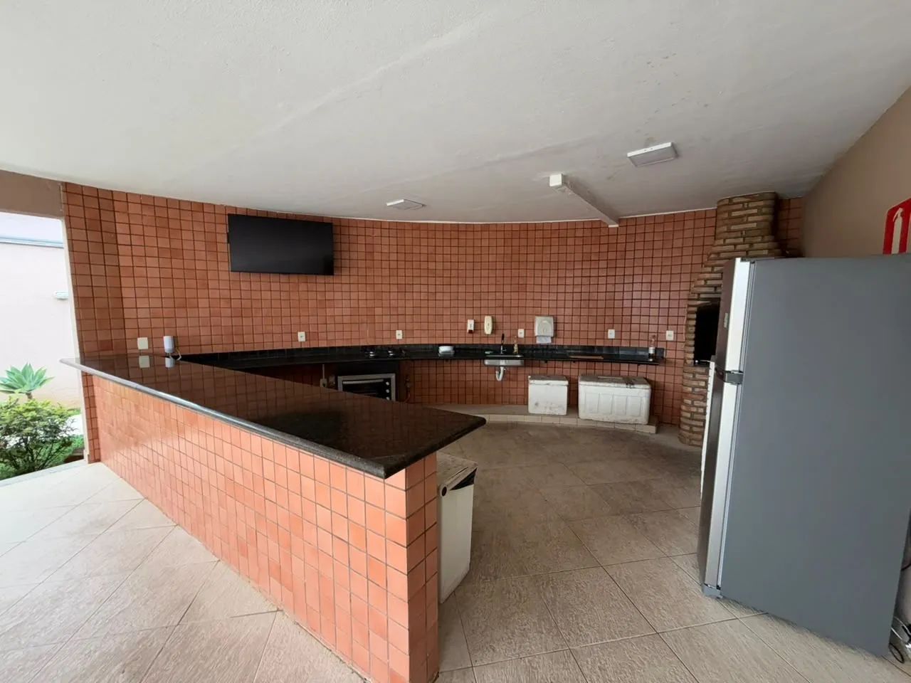 APARTAMENTO BAIRRO ITAPOÃ - Foto 2