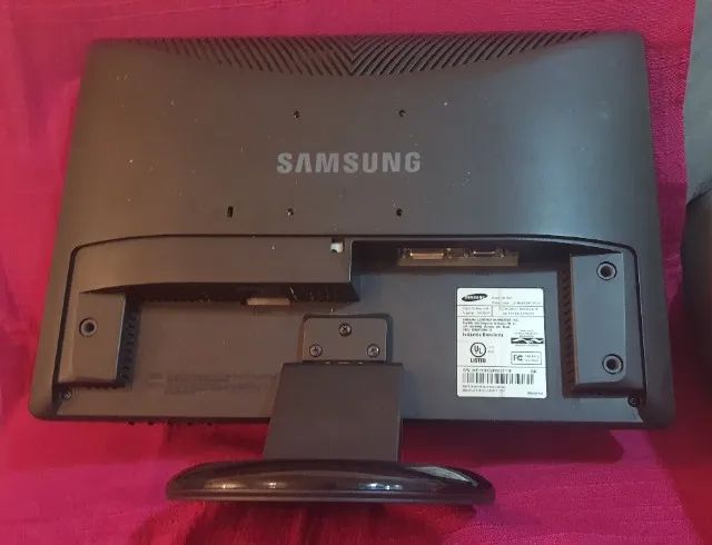 Monitor Samsung 19 polegadas VGA c/defeito na fonte de alimentação - Foto 3