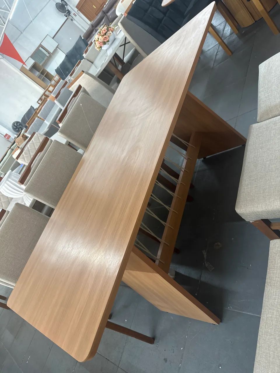 Mesa resistente madeira  - Foto 2
