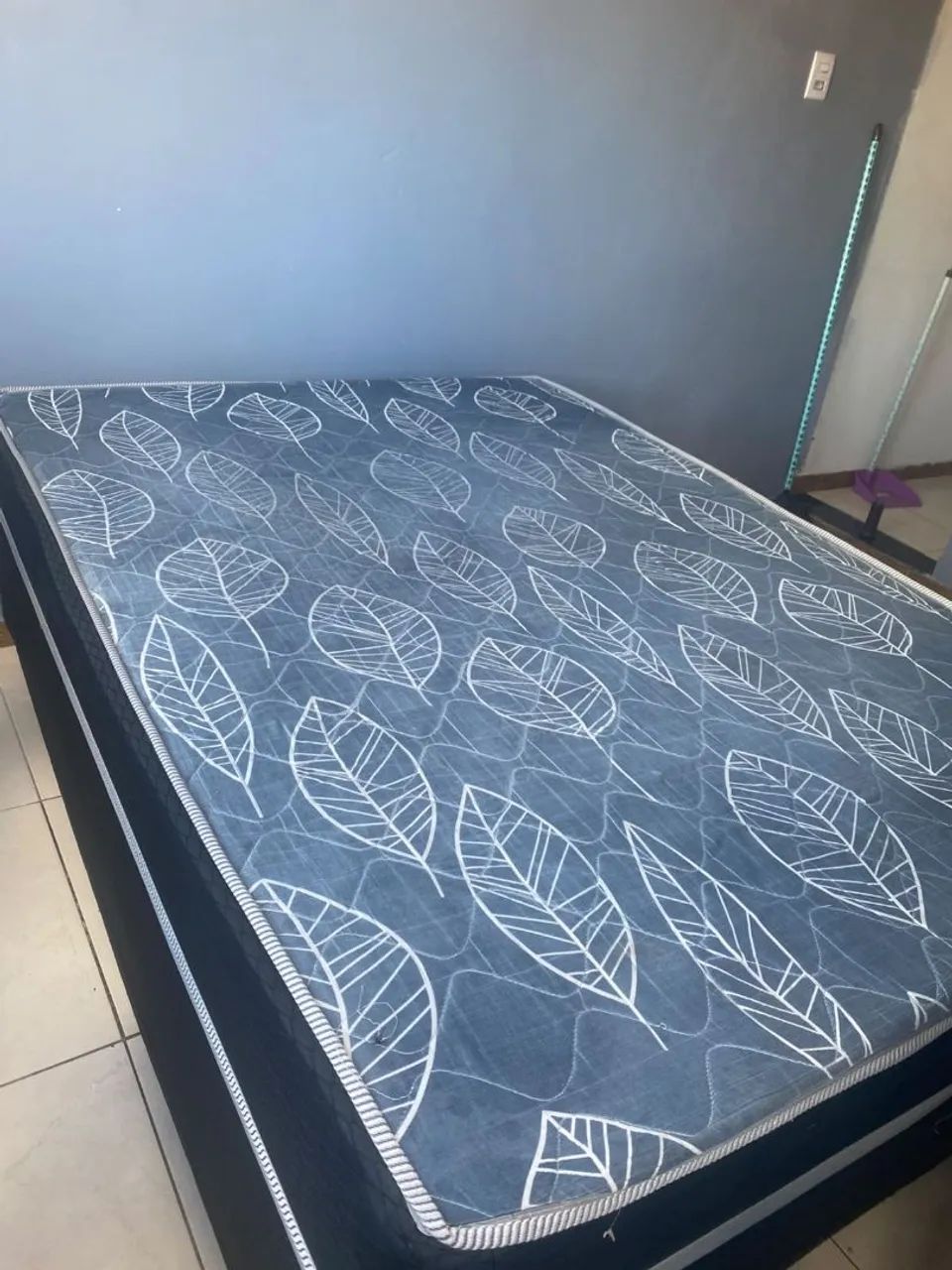 Cama de casal (Base com leve acolchoado) - Foto 2