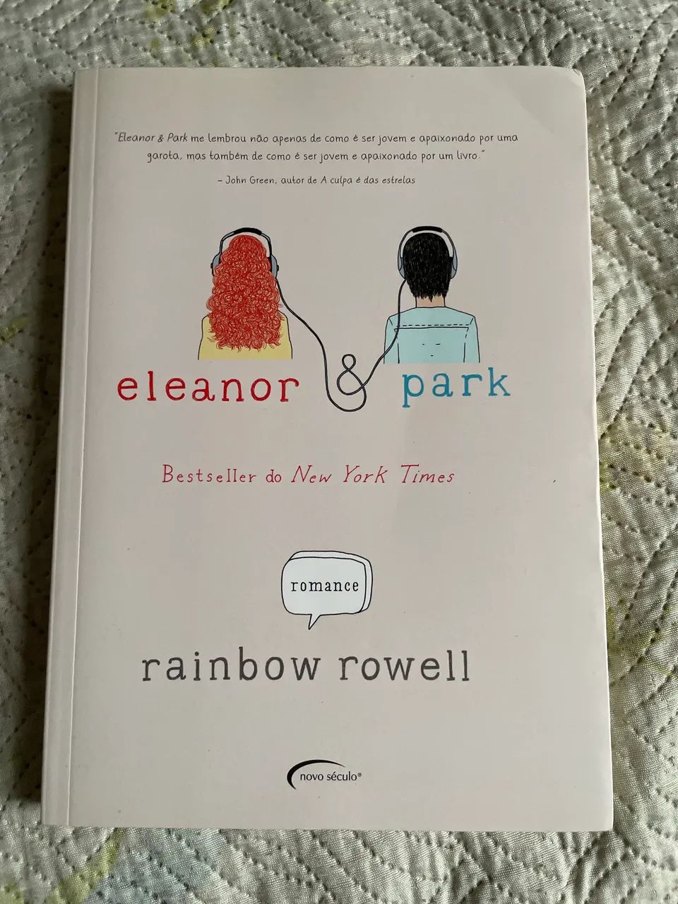 Livro ?Eleanor e park? - rainbow Rowell 