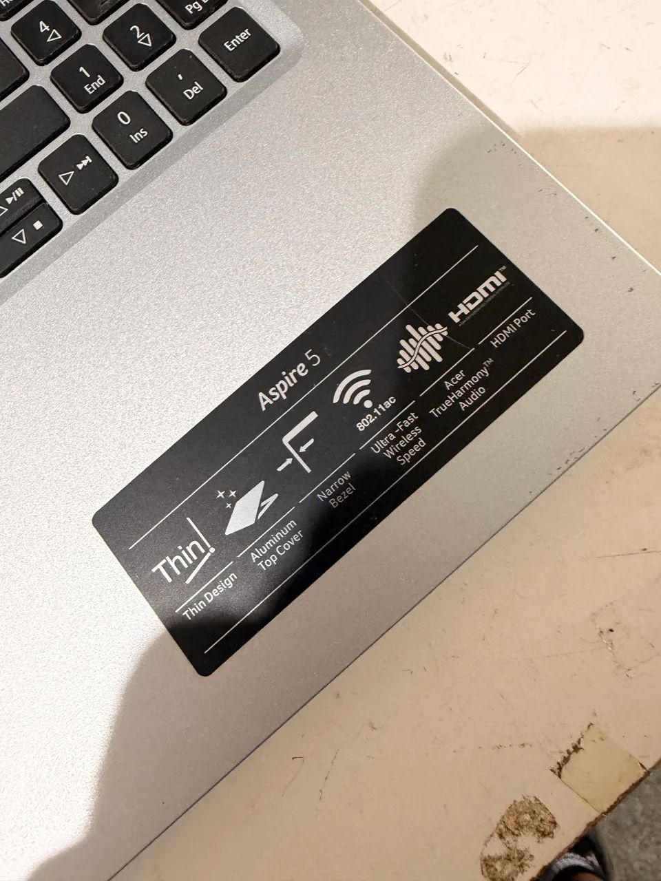 Acer aspire5 i5 10g  - Foto 2