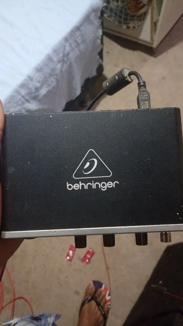 Interface de audio 418417064103137281