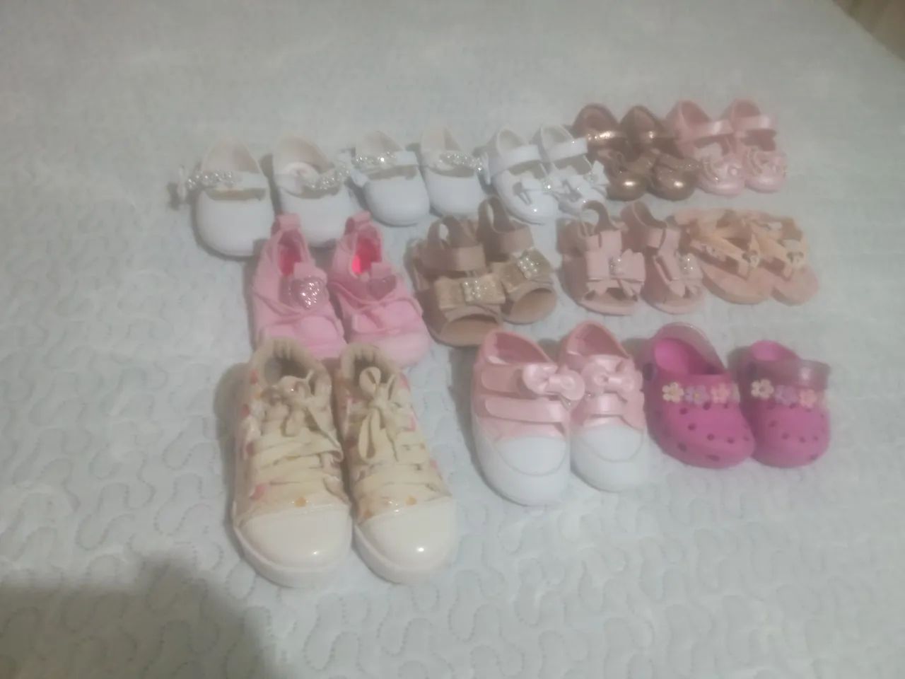 Vendo sapatinho de menina. - Foto 2