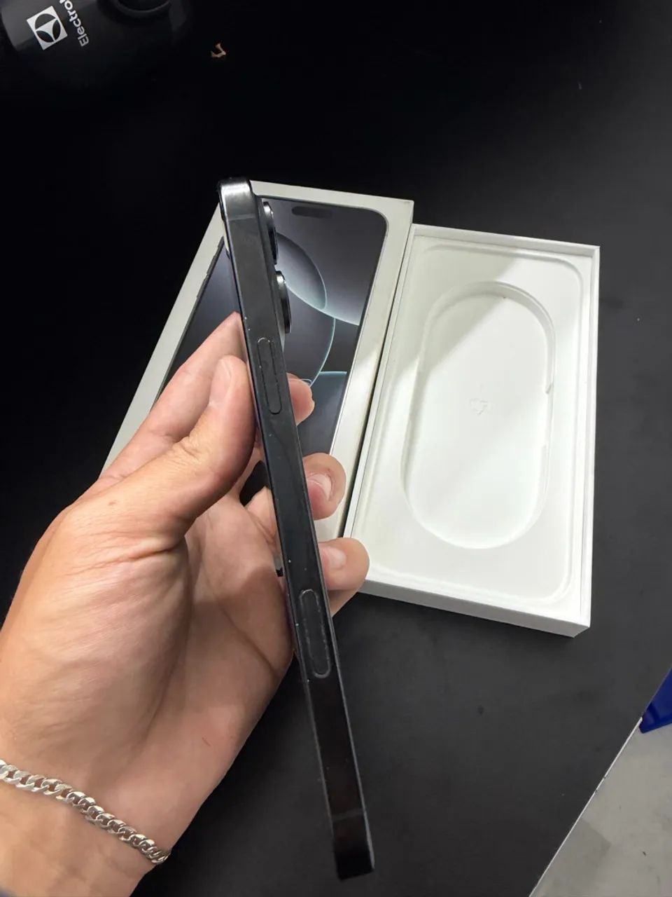 Iphone 16 pro max 256gb  - Foto 3