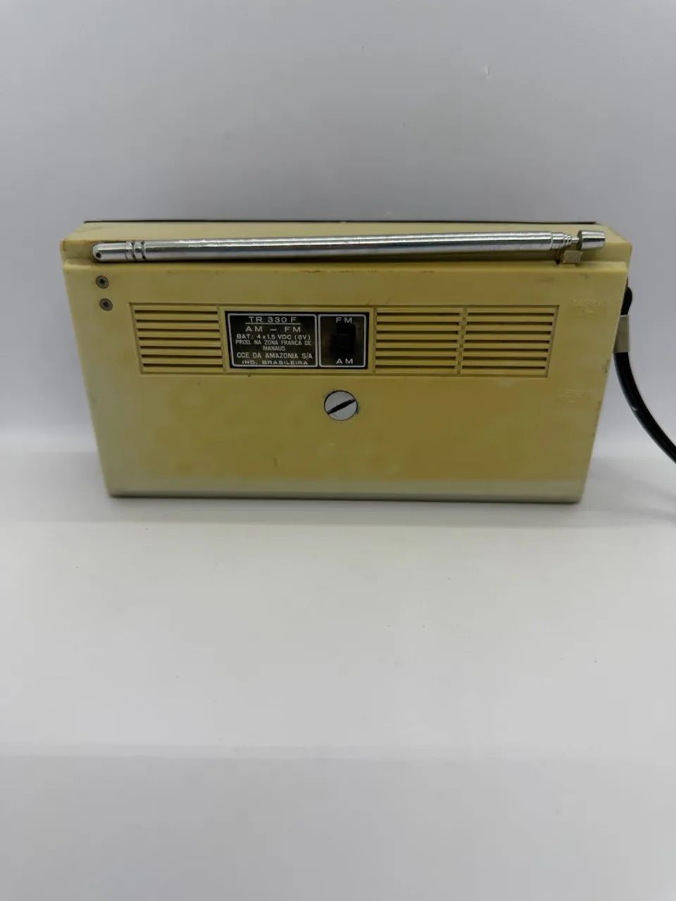 Rádio Vintage CCE Crown TR-330F AM/FM Solid State - Funcionando - Foto 2