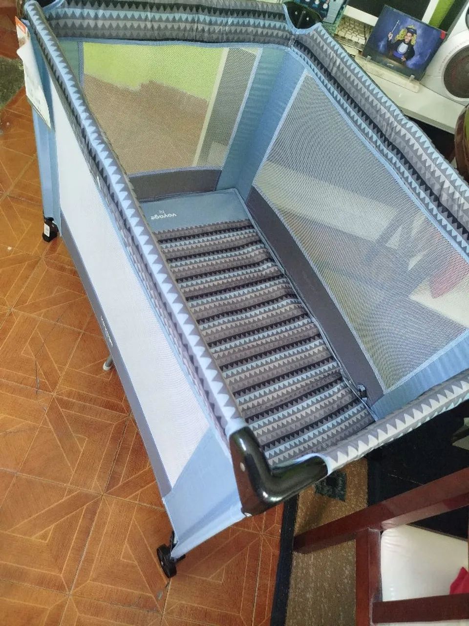 Berço cercado NOVO zero na caixa com colchão NOVO TB... Cuida - Foto 4