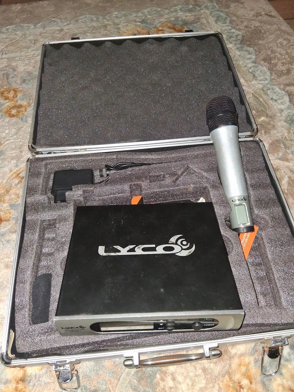 Microfone sem fio lyco 