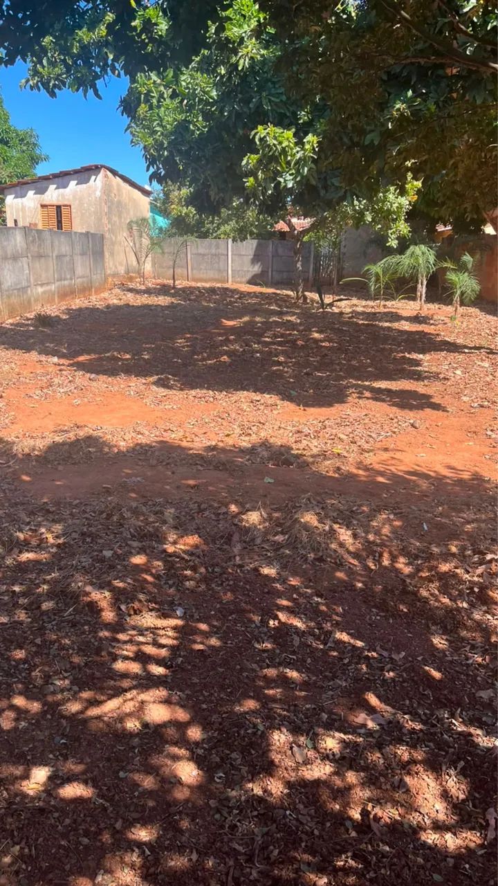 Vendo lote . Em Cromínia Goiás no interior.  - Foto 3
