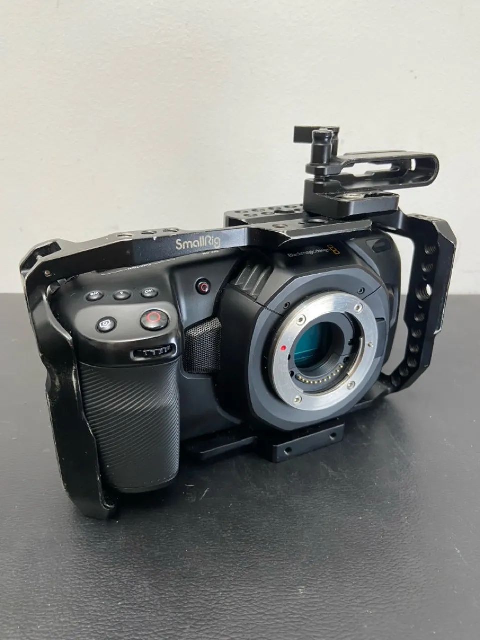 Câmera Black Magic Pocket 4K