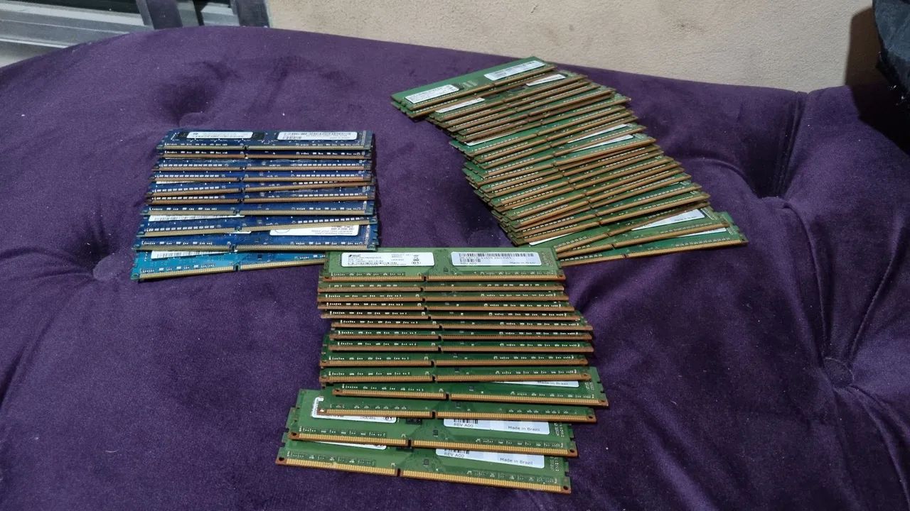 Memória RAM DDR3 4GB / 2GB