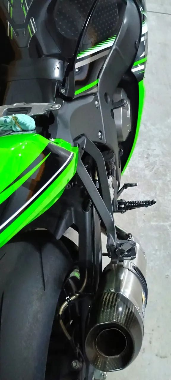 leonoah Ponteira Leo Vince Spot Alta Performance Zx Cbr Gsxr E Outro ソファ・ベンチ