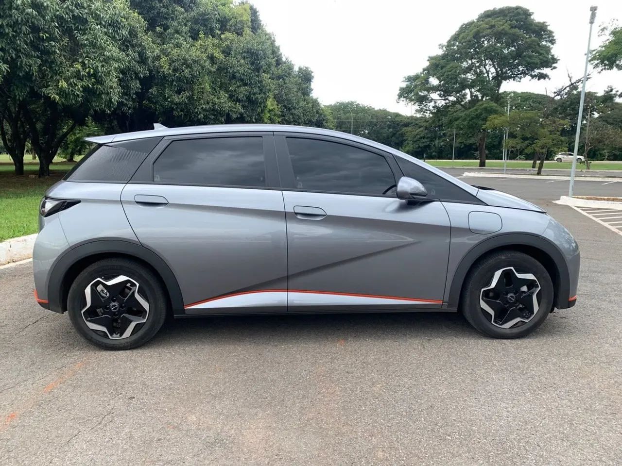 BYD Dolphin EV (Elétrico) 2024