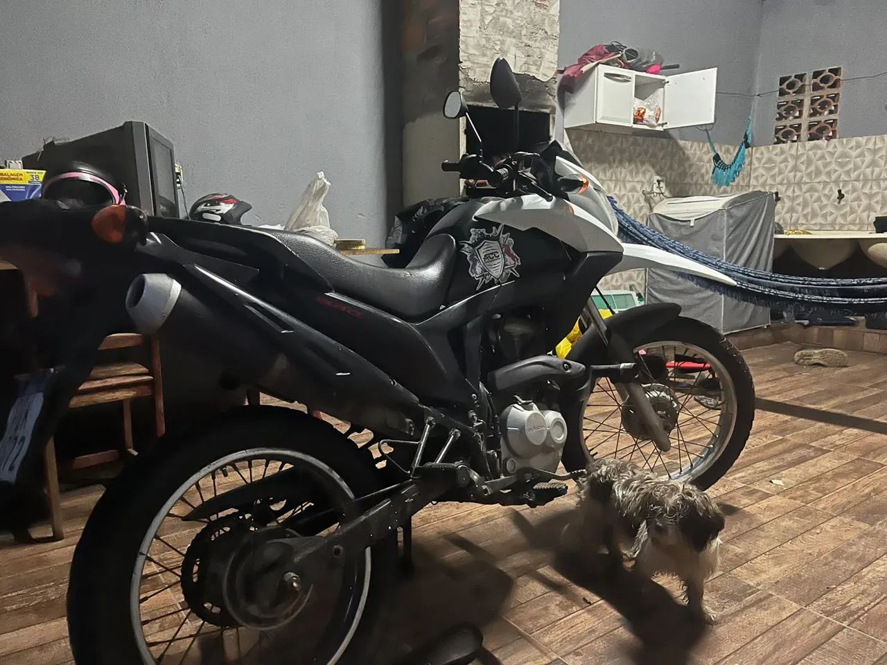 Bros 160 2017