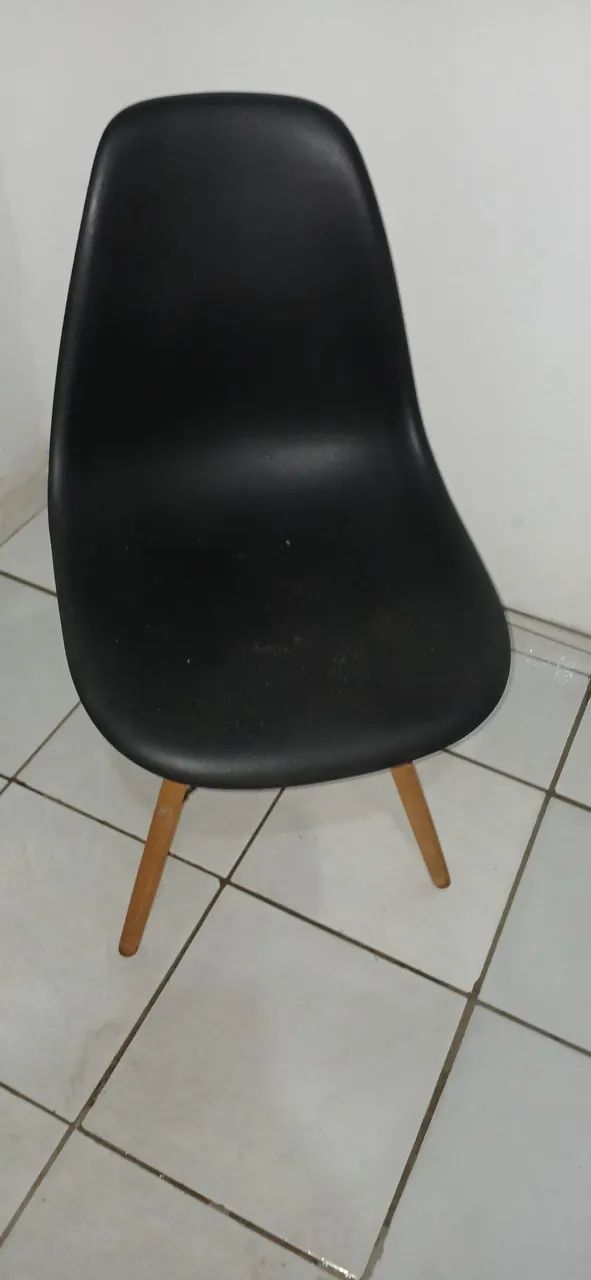 Cadeira pés palito
