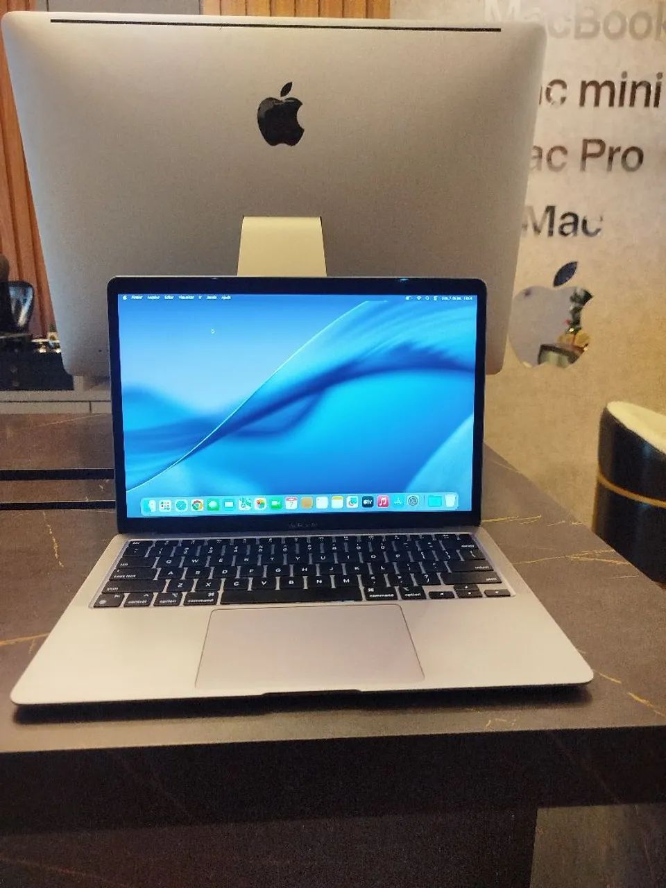 MacBook本体 MacBook Air M1 256GB 8GB 99% Macbook Air Apple M1 8GB de RAM SSD 256 GB Tela de Retina 13,3