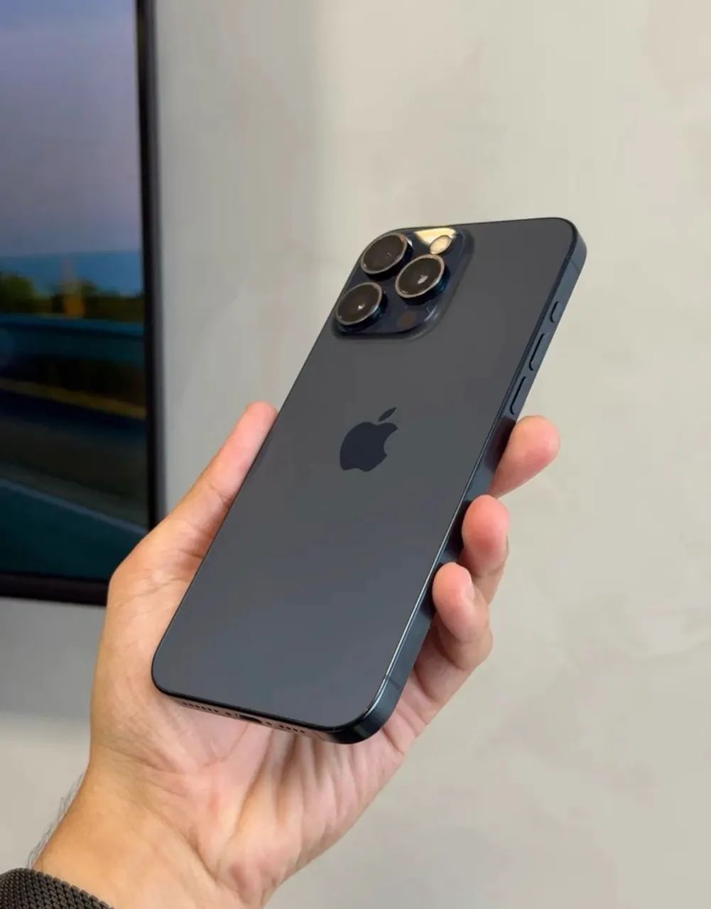iPhone Pro Max 512GB Azul Bateria 80% - pego o 18 Pro - Foto 3