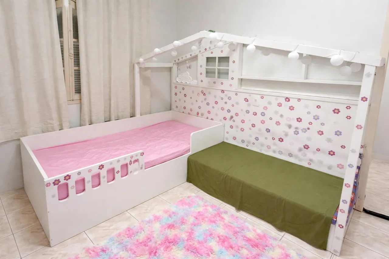 CAMA INFANTIL CASINHA - BRANCA COM DETALHES FLORAIS