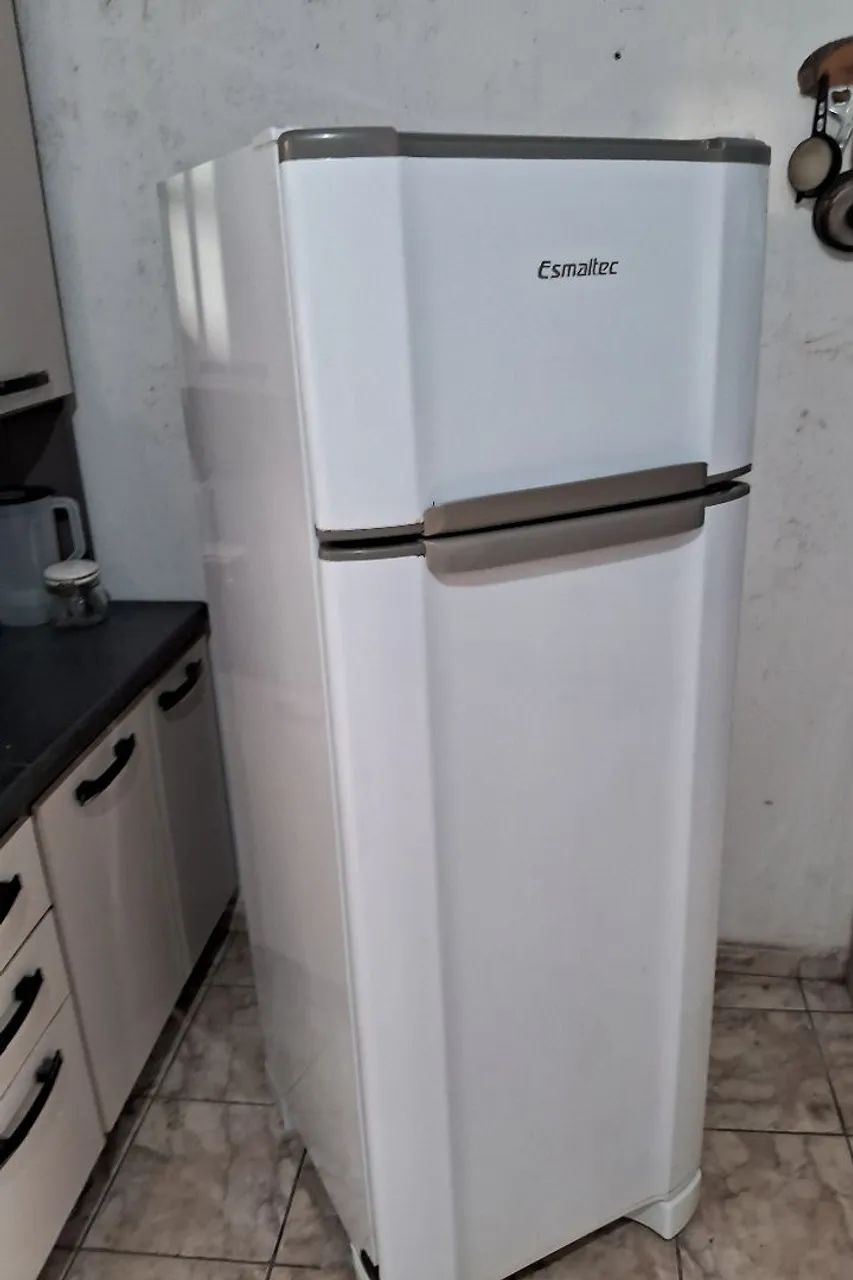 Vendo geladeira  - Foto 3