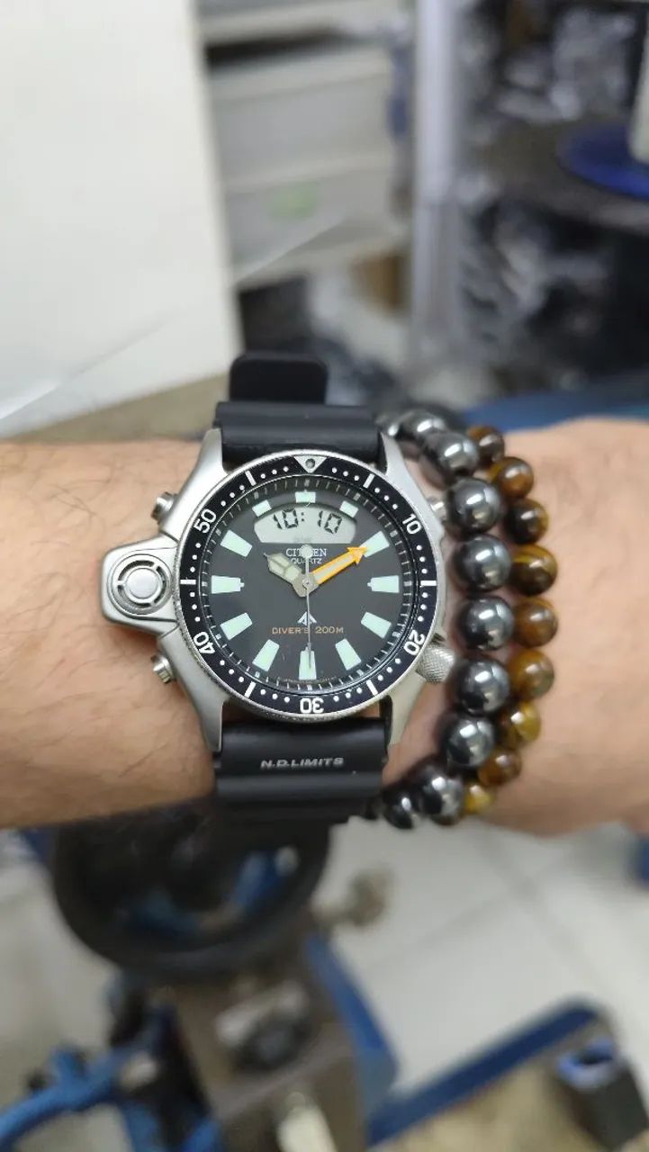 RELÓGIO DE MERGULHO CITIZEN PROMASTER AQUALAND JP2000 SÉRIE PRATA