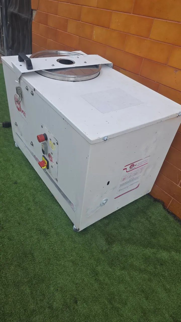 Amassadeira MR15 kg 220 vts  - Foto 3