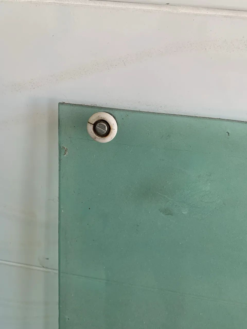 VENDE-SE JANELA EM VIDRO  - Foto 4