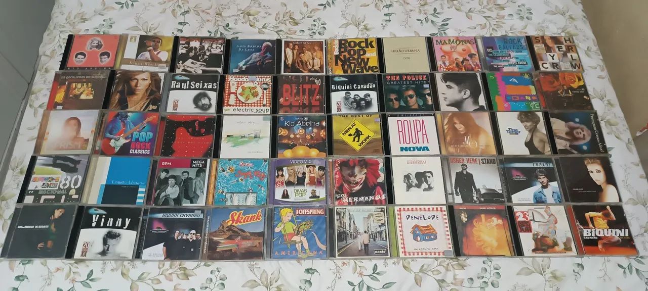 Lote 50  cds originais  - Foto 2