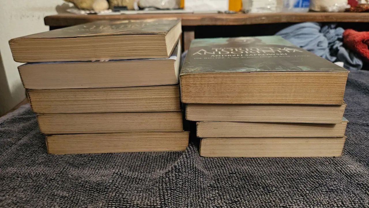 Conjunto The Witcher Livros completo 9 volumes - Foto 5