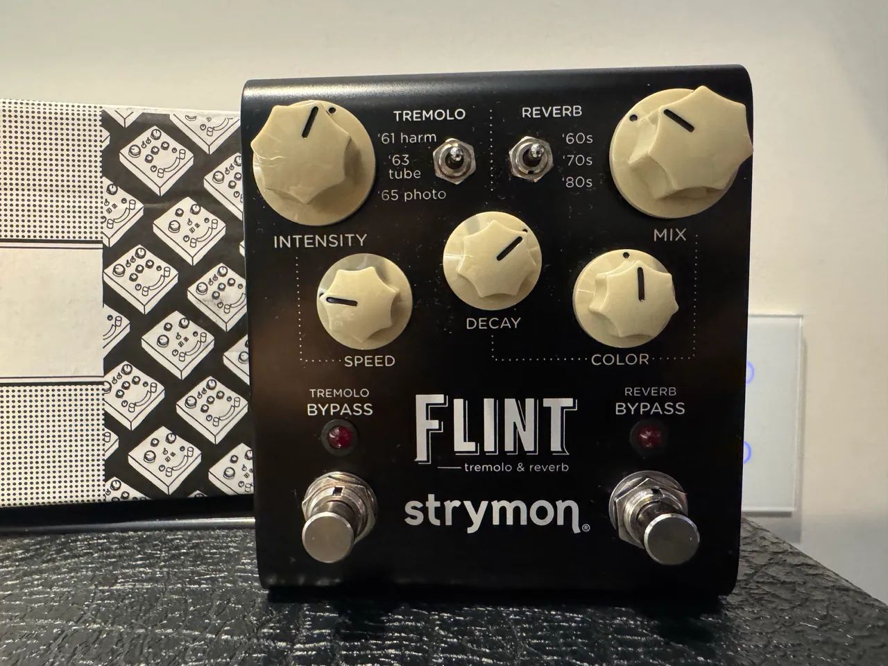 Pedal STRYMON FLINT V1